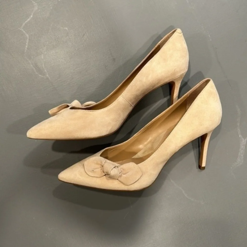 Banana Republic Suede Shoes Pumps Heels